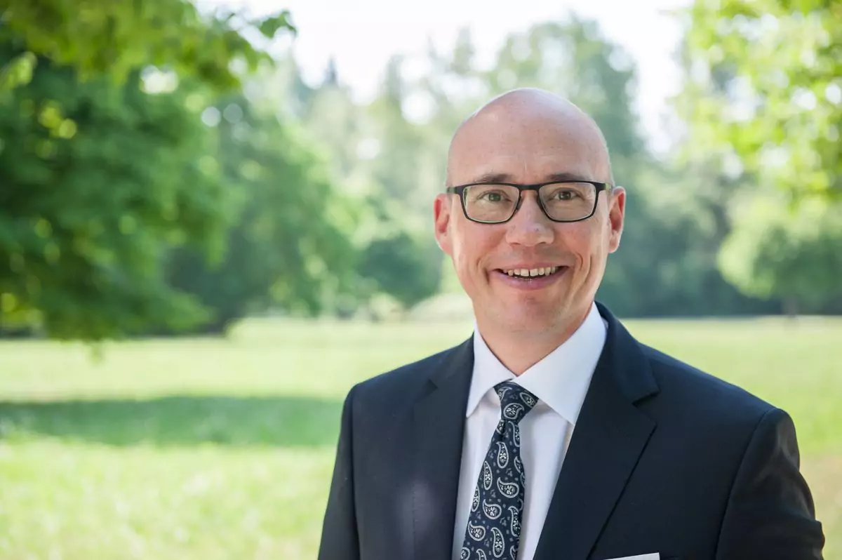 Oliver König